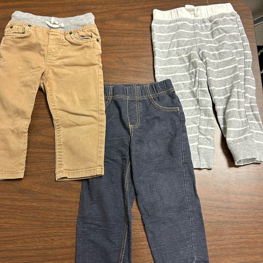 Bundle of 24 month toddler pants